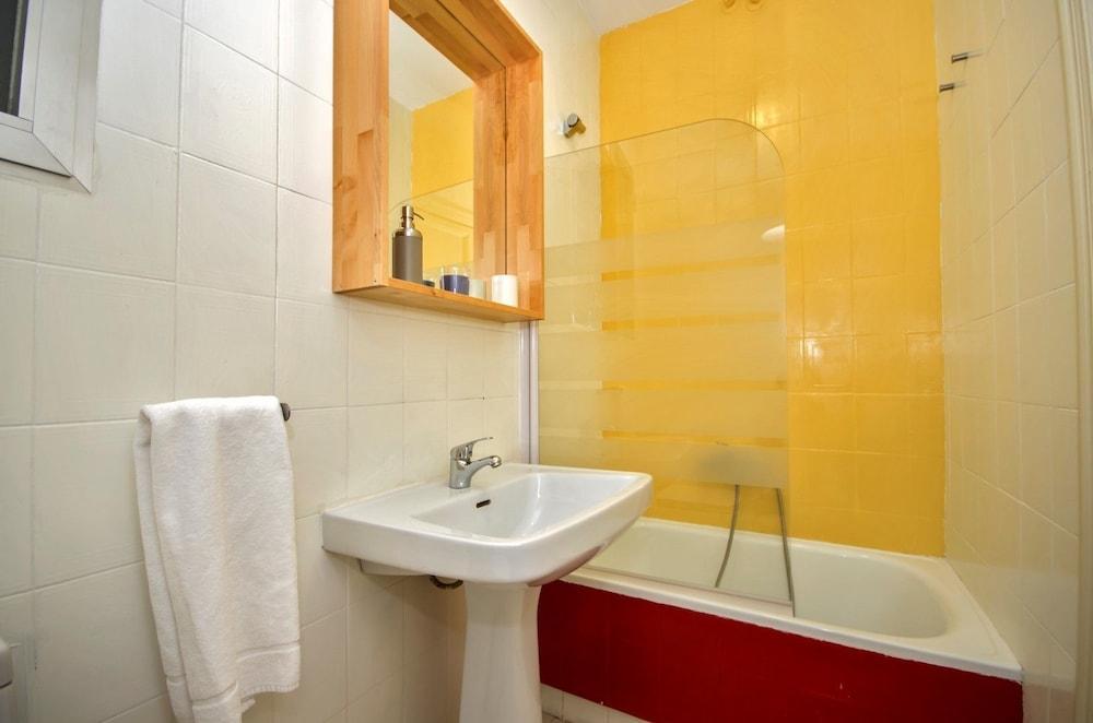 The Art Boutique Colon Apartment Valencia Exterior photo